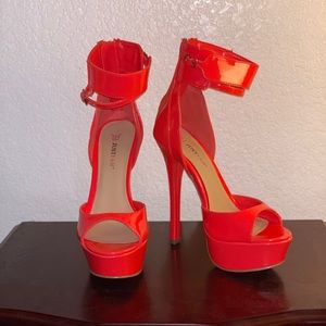 Bright heels
